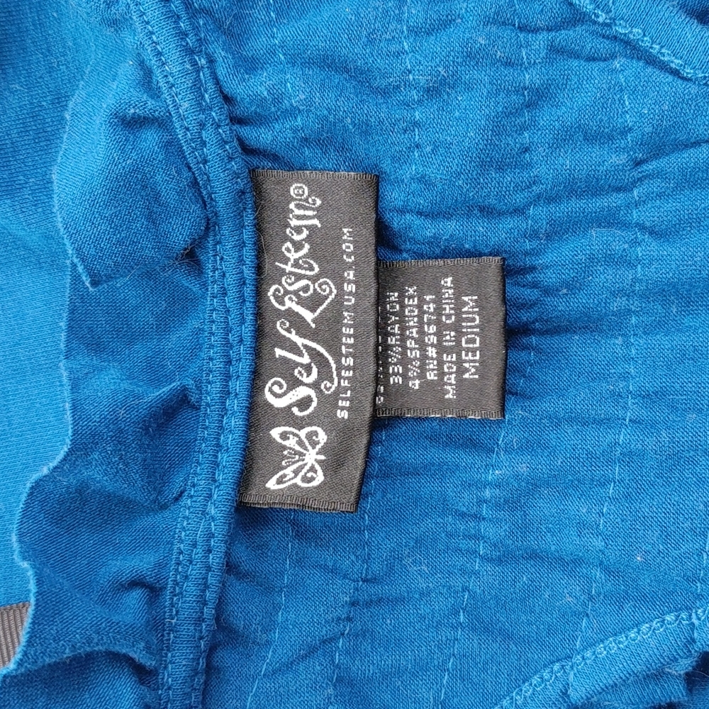 💙 Blue Racer-back Tank Top 💙 - Picture 5 of 8